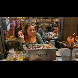 Meet your Posher, Alexandra